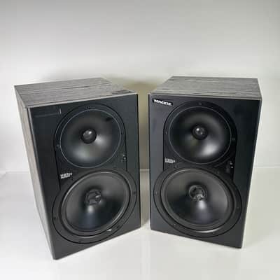 PAIR of Mackie HR824 High Resolution Studio Monitors Speakers