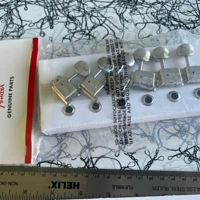 Genuine Fender American Vintage Nickel Stratocaster/Telecaster Tuners MIP