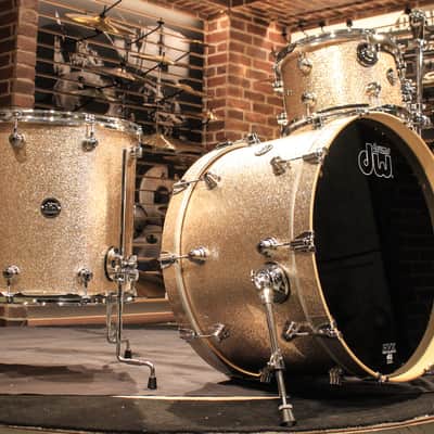 DW Performance Series 3-pieces Bermuda Sparkle (22-12-16) Drum Set - New!
