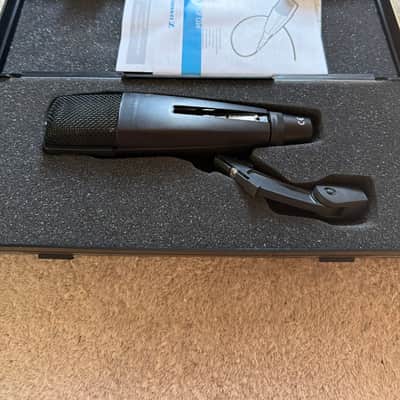 Sennheiser MD 421 II Cardioid Dynamic Microphone 2002 - Present - Black