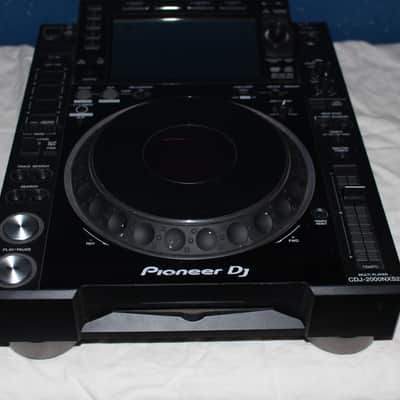 Pioneer CDJ-2000NXS2 Professional Multi Player