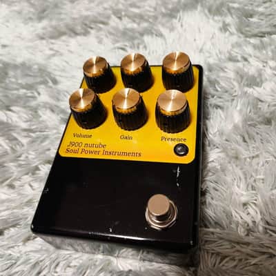 Soul Power Instruments J900 nutube