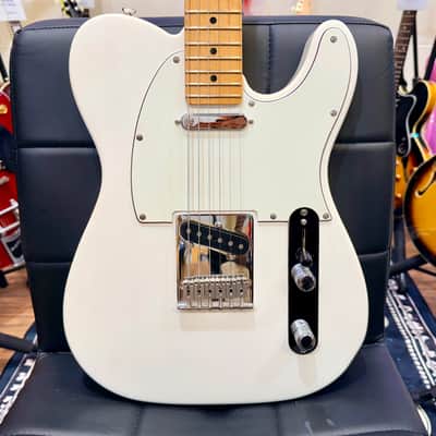 🌟MINT 2024🌟 Fender Player Telecaster Maple~ Polar White~ Mexican MIM Tele!