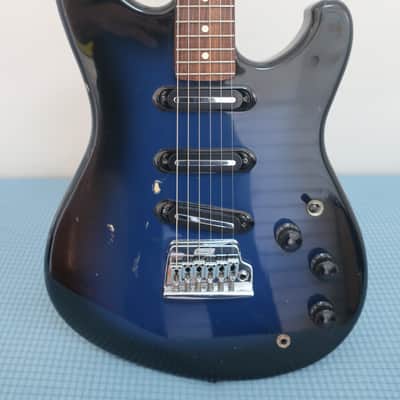 Vintage 1980s Ibanez Guitar Roadstar II Blueburst 3 Pick Ups Tremolo Bridge Dark Blue Rare Color!