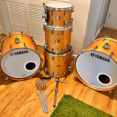 Yamaha Absolute Hybrid Maple 12x8/14x13/16x15/22x14"/20X16" 5pc Shell Pack