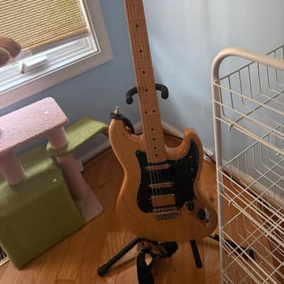 Fender Alternate Reality Series Sixty-Six HSS with Maple Fretboard 2019 - Natural