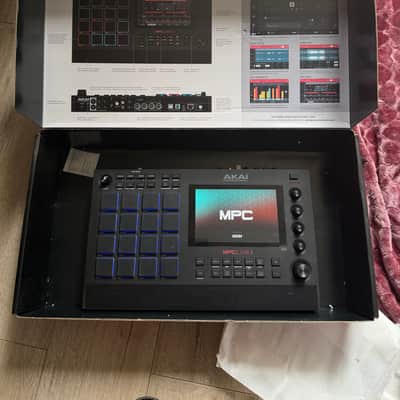 Akai MPC Live II Standalone Sampler / Sequencer 2020 - Present - Black