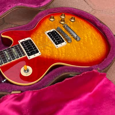 Gibson Les Paul Classic - 1995 with Birdseye Maple Top- OHSC