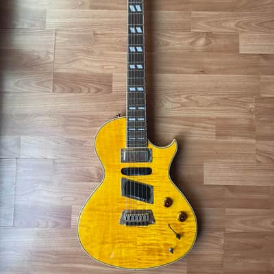 Epiphone Nighthawk Standard 3 1993 - 1999 - Trans Amber