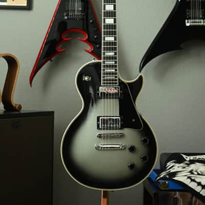 Gibson Les Paul Custom Silverburst 1986 – 100% All-Original w/ Clean Gen 3 Chainsaw Case