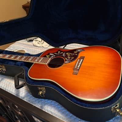 Gibson Hummingbird 2001