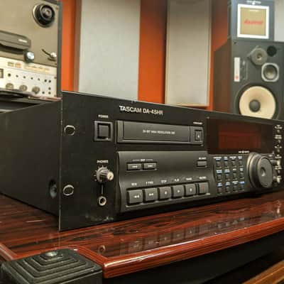 TASCAM DA-45HR 24-bit DAT Deck High-Resolution Recorder