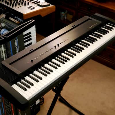 MUST SEE! ROLAND EP70 SEMI-WEIGHTED DIGITAL PIANO FULLY INSPECTED SERVICED IN AMAZING CONDITION!