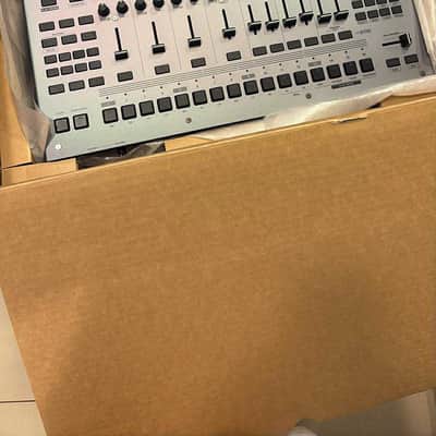 Roland TR-1000 in mint conditions