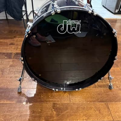 DW Performance Series 8x10/9x12/14x16/18x22/5.5x14” 5pc Shell Pack 2010 - Present - Black Mirra with mixed hardware and Zildjian A cymbals