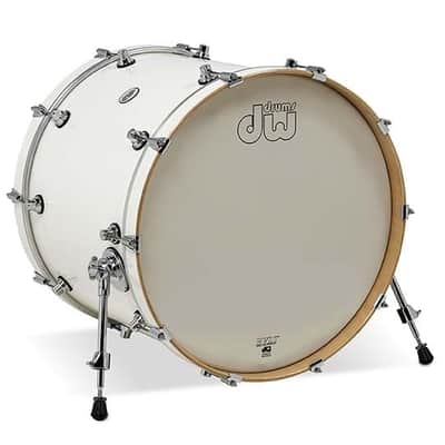 DW Design Series Maple Bass Drum, 18x22, Gloss White Lacquer w/Chrome Hardware