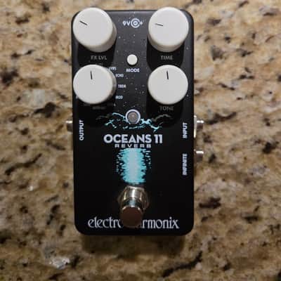 Electro-Harmonix Oceans 11 Reverb 2018 - Present - Black