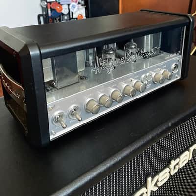 Hughes & Kettner Tubemeister 18 con footswitch FS-2 originale e custodia