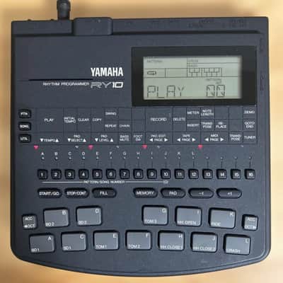 Yamaha RY10 1992 Black Rhythm Programmer Drum Machine