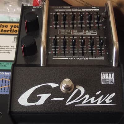 AKAI D2G G-Drive Excellent Condition with Accessories