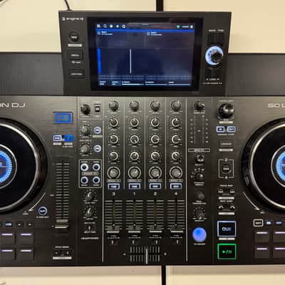Denon SC LIVE 4 Standalone 4-Deck DJ System 2022 - Present - Black