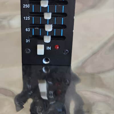 API 560 500 Series 10-Band Graphic Equalizer Module