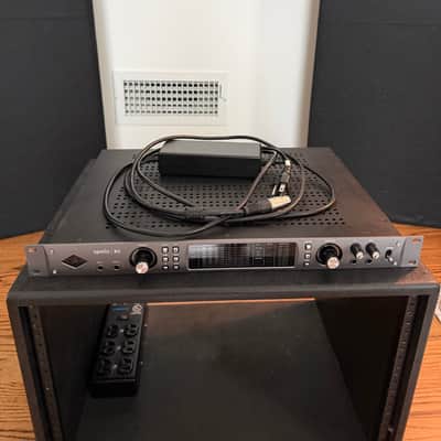 Universal Audio Apollo x6 Thunderbolt 3 Audio Interface 2018 - Present - Black