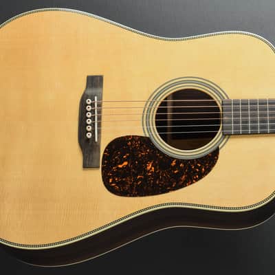 Martin HD-28 - Gloss Natural