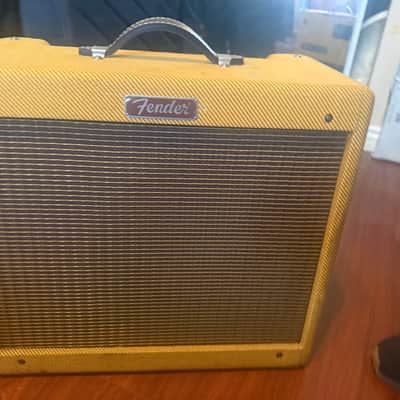 Fender Blues Junior Lacquered Tweed 15-Watt 1x12" Guitar Combo 2016 - Present - Lacquered Tweed