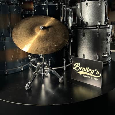 Paiste Signature Traditional 20" Medium Heavy Ride w/Rivets (Bag 2)