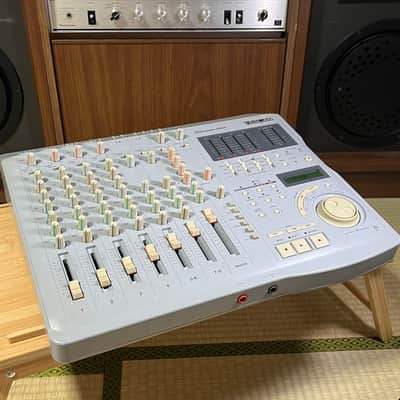 TASCAM Portastudio 564 Digital Multitrack Recorder | MD Recorder / Audio Mixer | Powers On