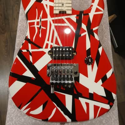 EVH Striped Series Electric Guitar 2013 - Present - Red/Black/White