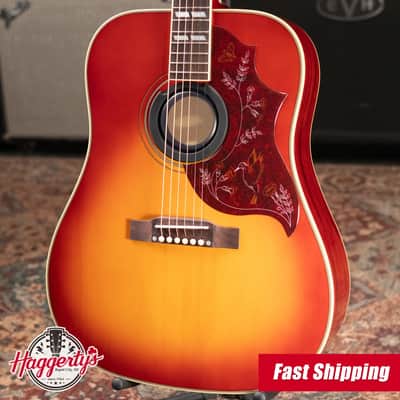 Epiphone Hummingbird Standard Acoustic/Electric Guitar - Cherry Sunburst with Gig Bag