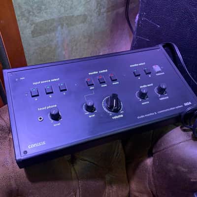 CONISIS M04 Studio Monitor Controller