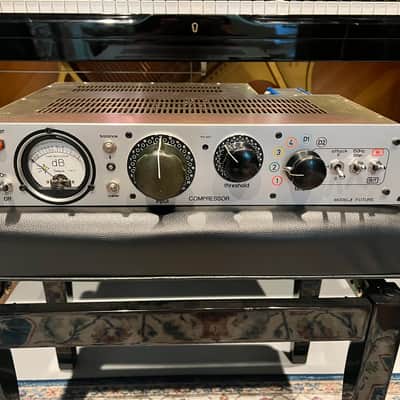 Magic Death Eye Mono Model Future Compressor