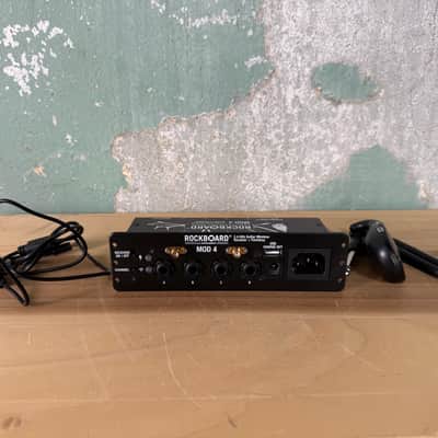 Rockboard MOD-4-U2 2.4 GHz Guitar Wireless Receiver + Patchbay with U2 Transmitter 2018 - 2022 - Black