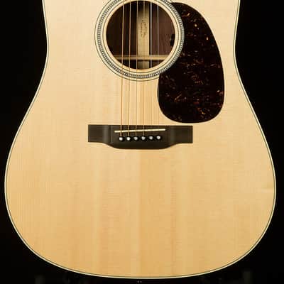 Martin Guitars D-16E - Rosewood
