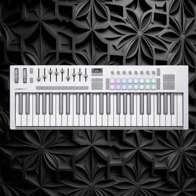 Novation Launchkey 49 MKIV MIDI Keyboard Controller 2025 - Present - White