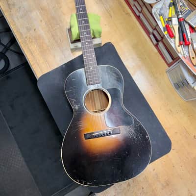 1933 Gibson L-00 14 fret