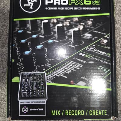 Mackie ProFX6v3 6-Channel Effects Mixer 2020 - Present - Dark Gray