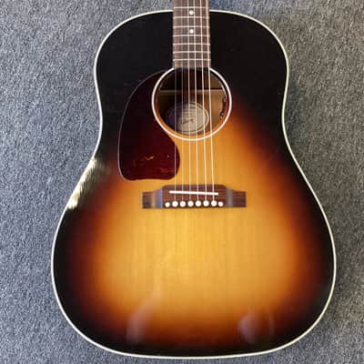 Gibson J-45 Left Handed Dreadnought Acoustic Guitar