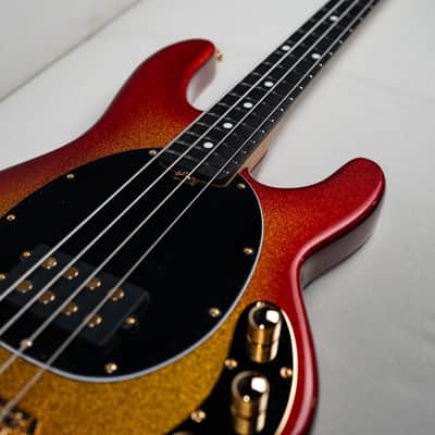 Ernie Ball Music Man StingRay Special 4 H with Ebony Fretboard - Cherry Punch