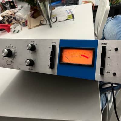 Hairball Audio 1176 Rev. A Blue Stripe Rack 2017