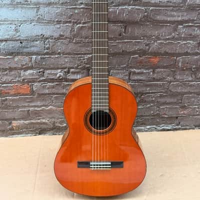 Yamaha CG111S Classical Nylon String guitar