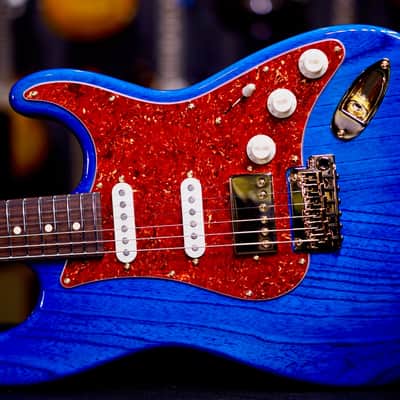 Suhr Classic S Custom Trans Blue Rosewood Neck & Gold Package 85999