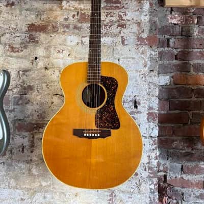 Guild F-40 1973 - 1982 - Natural