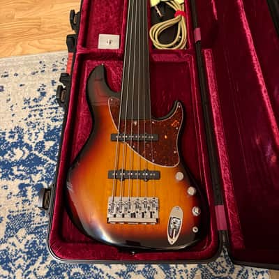 Fender Jazz Bass VI Steve Bailey 6 string fretless 2011 3-color sunburst