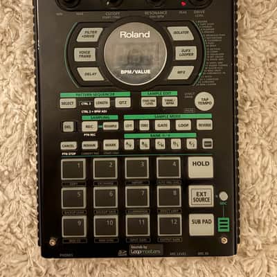 Roland SP-404A Linear Wave Sampler 2017 - Present - Black