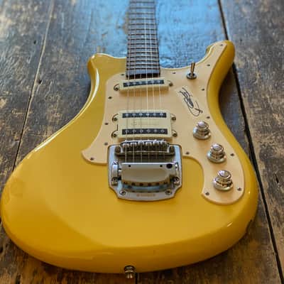 Yamaha SGV 300 Flying Samurai Vintage Yellow w/ Docs & Hangtags Japan Market Only!