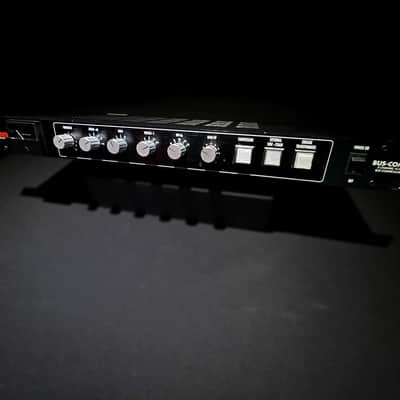 Warm Audio Bus-Comp 2-Channel VCA Bus Compressor 2020 - Present - Black